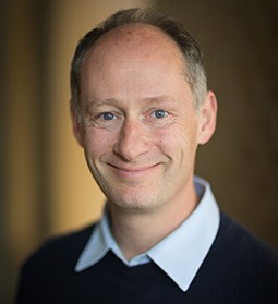 Prof. Hellmann